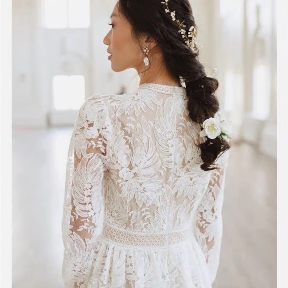 Ivy City Co Cream Floral Lace Dress XS - 0 - Picture 2 of 13